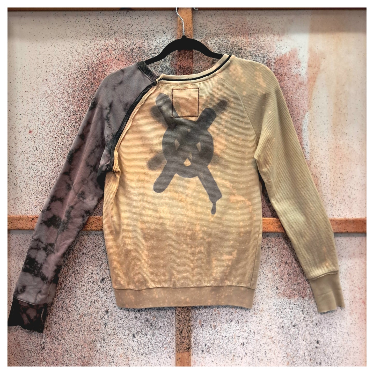 rose sweater