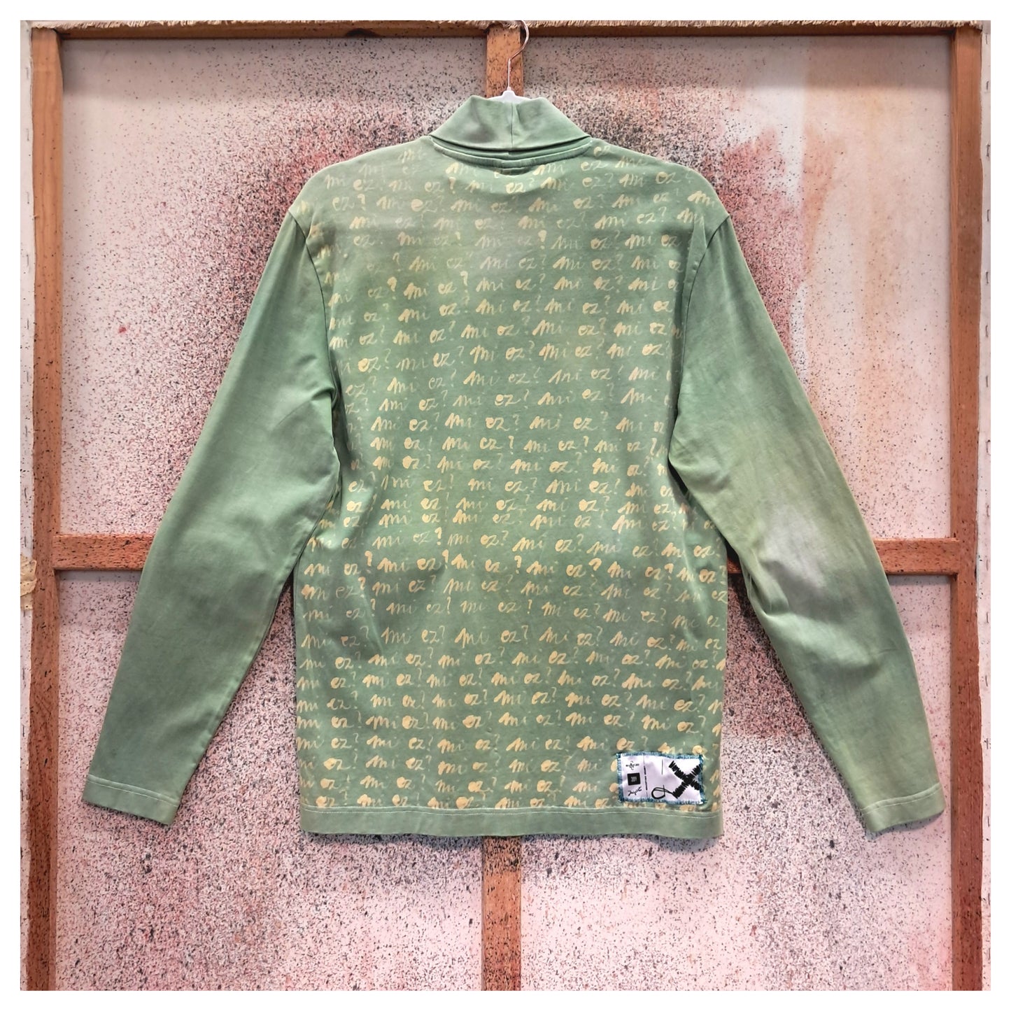 mi ez? turtleneck sweater