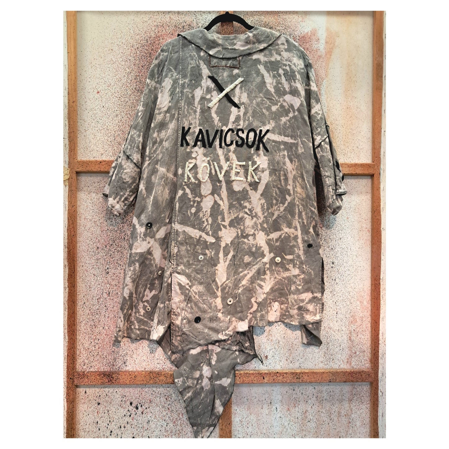 'kavicsok kövek' BLOUSE