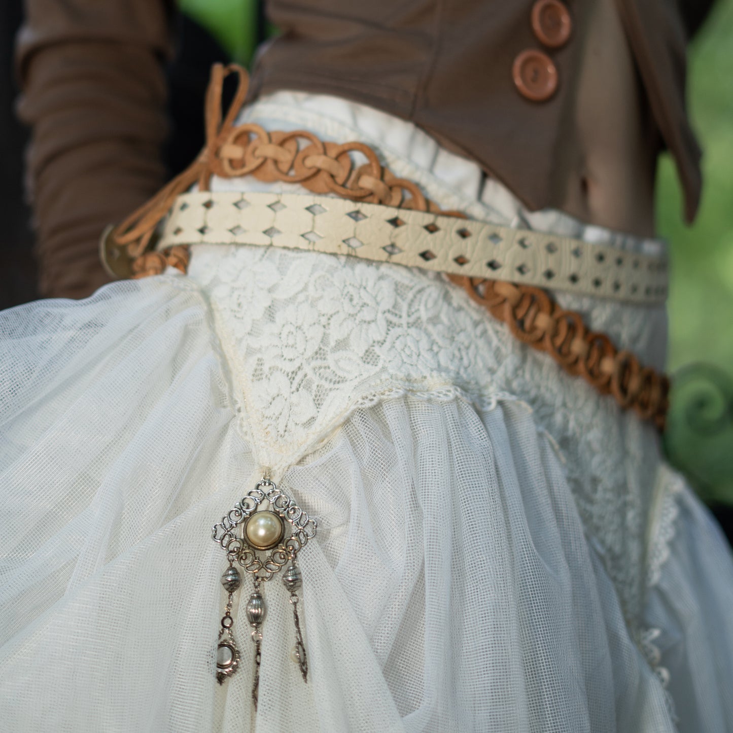 VINTAGE LACE ANGEL SKIRT