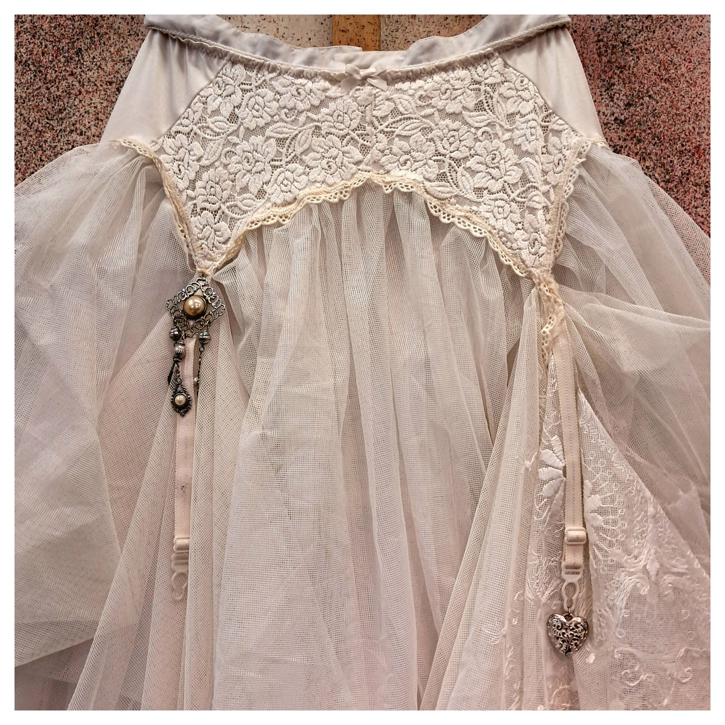 VINTAGE LACE ANGEL SKIRT