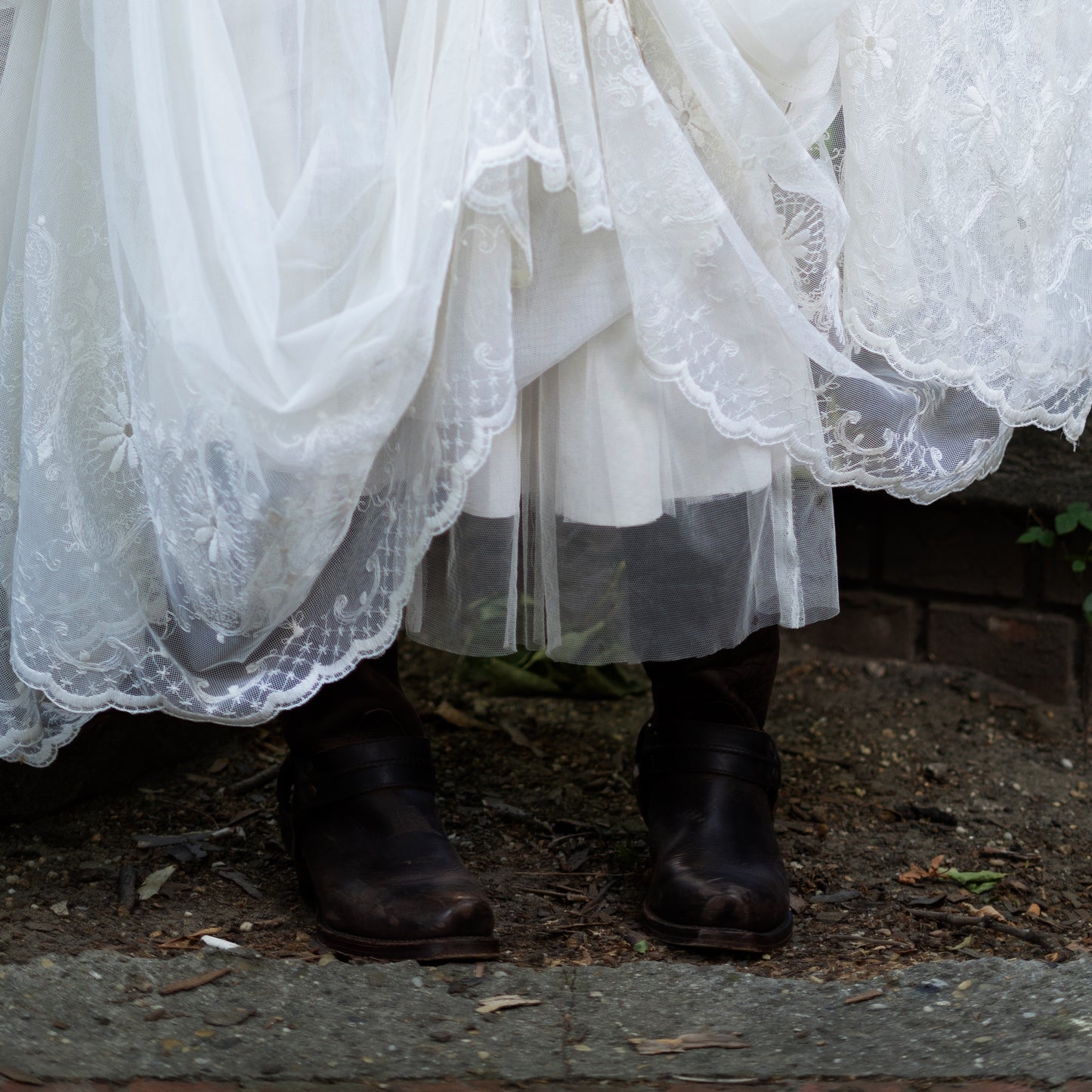 VINTAGE LACE ANGEL SKIRT