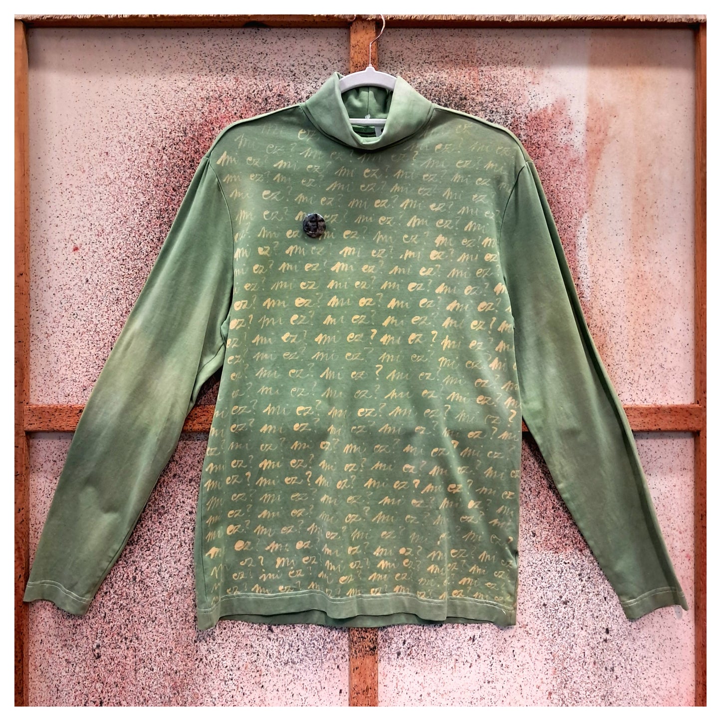 mi ez? turtleneck sweater