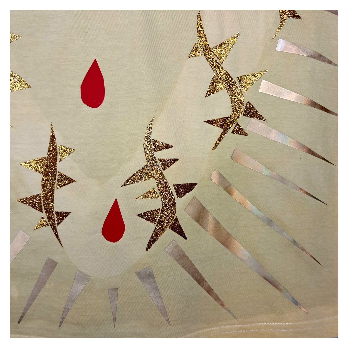 GOLDEN HEART T-SHIRT