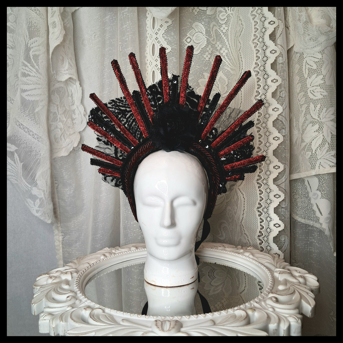 BLACK ROSE TIARA