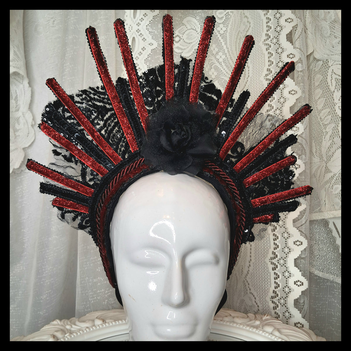 BLACK ROSE TIARA