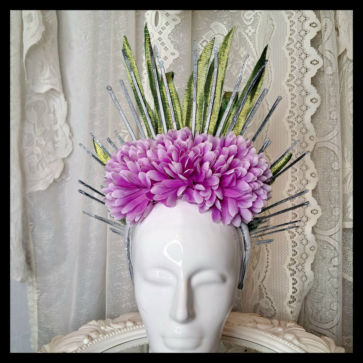 PURPLE TIARA