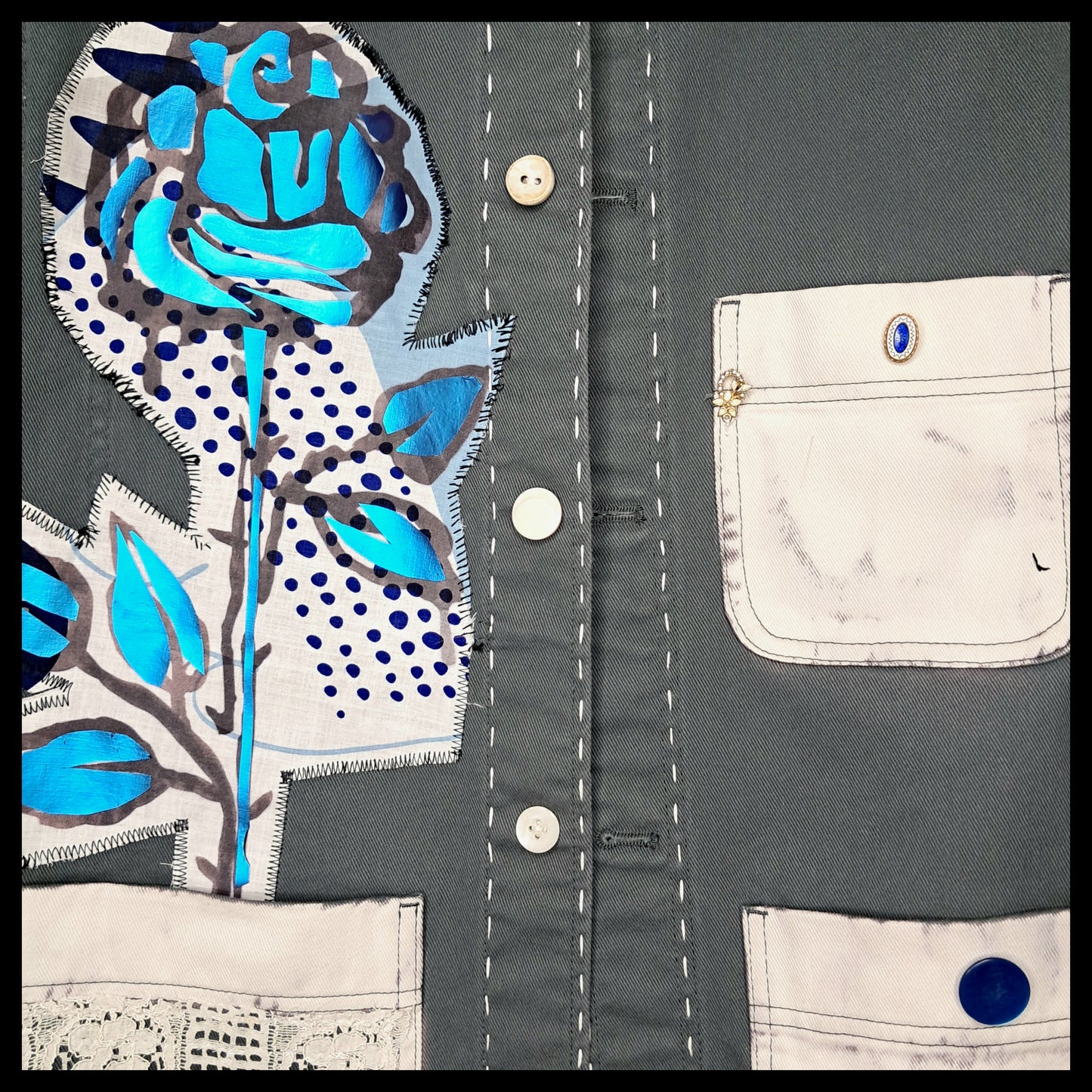 REBEL PEACE ROSE COAT
