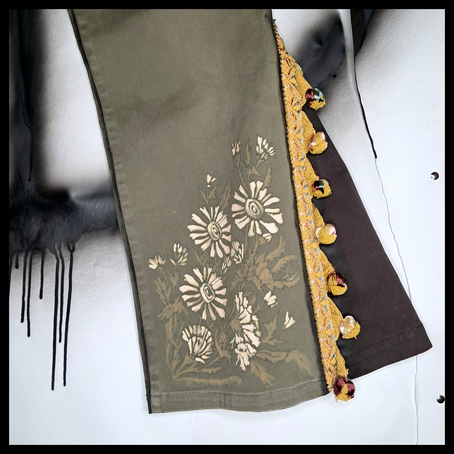 FLOWER POWER PANTS